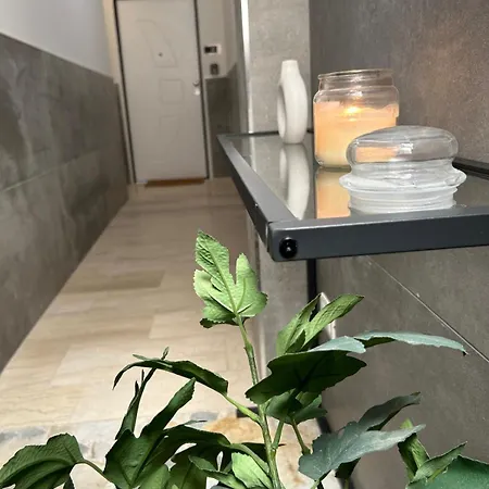 Le Terrazze Beachfront, Balcony, Parking, Private Access *