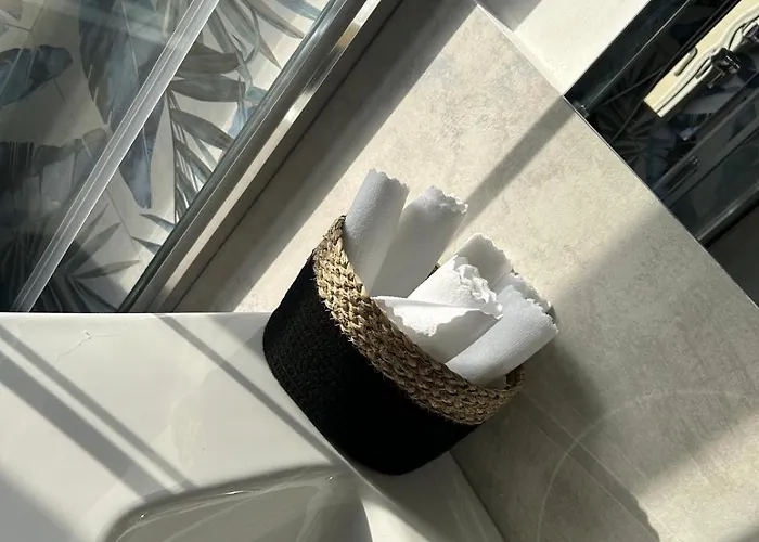 Le Terrazze Beachfront, Balcony, Parking, Private Access Apartmán Torvaianica