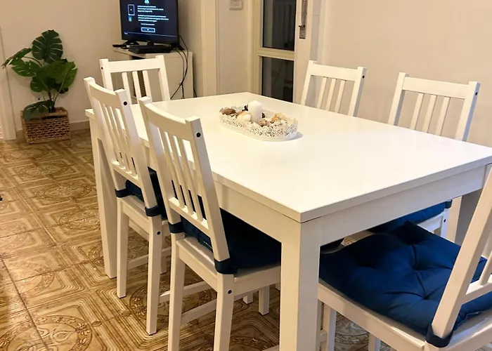 Le Terrazze Beachfront, Balcony, Parking, Private Access Apartmán