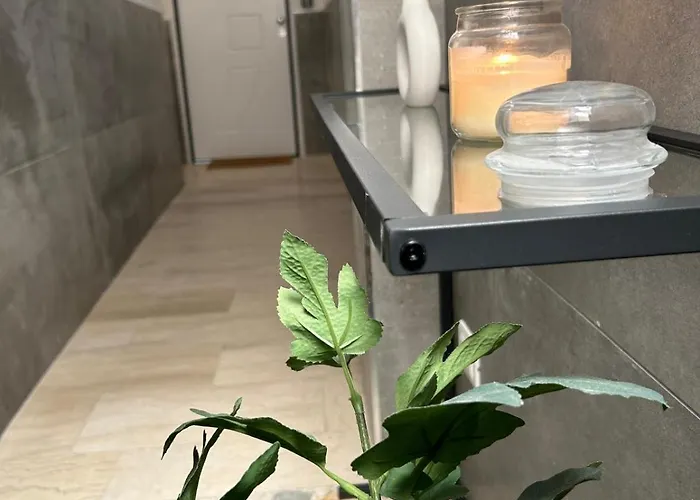 Le Terrazze Beachfront, Balcony, Parking, Private Access *