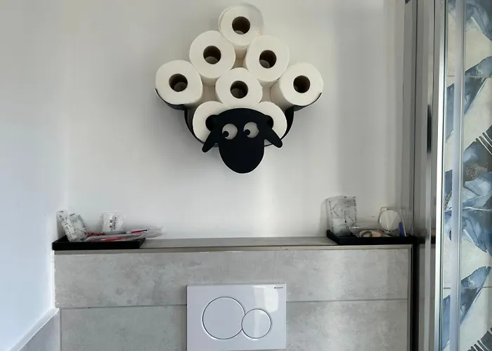 Le Terrazze Beachfront, Balcony, Parking, Private Access *